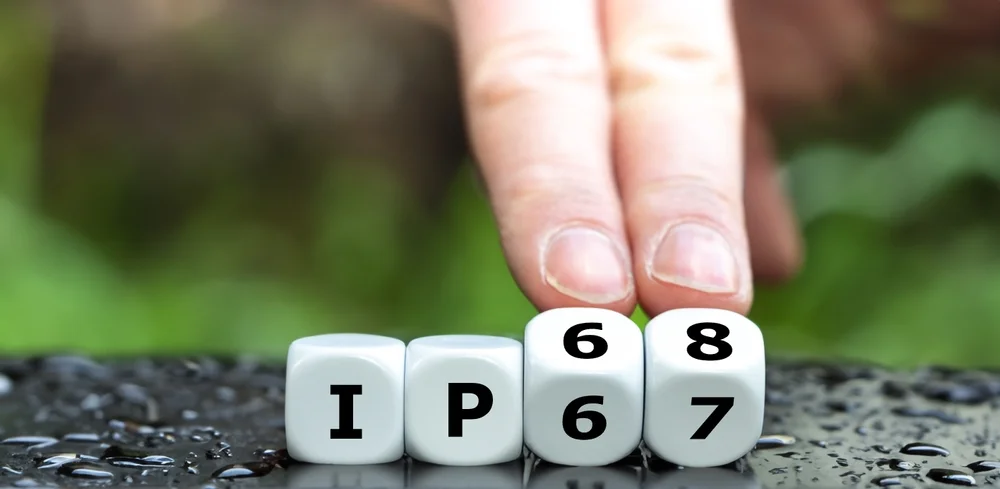 Andeutung auf Wasserdichtigkeit beim Handy